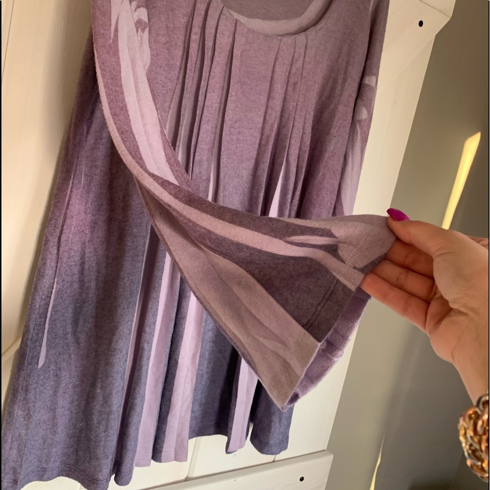 Women’s DB Sport Bohemians Purple Flowy Tunic Sweater Flared Sleeves Medium - Picture 9 of 11